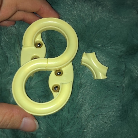 puzzle and fidget toy lot - Picture 4 of 4